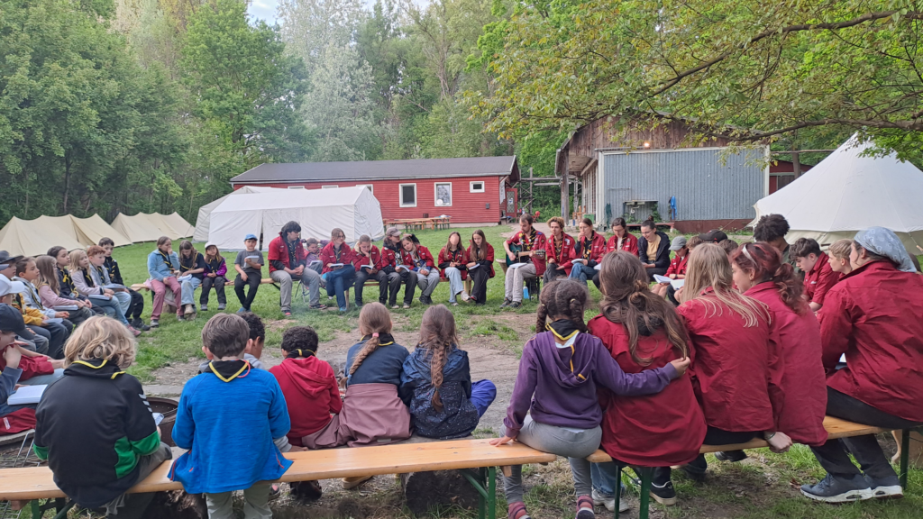 Die Pfadfindergruppe 38 beim Pfingstlager 2025